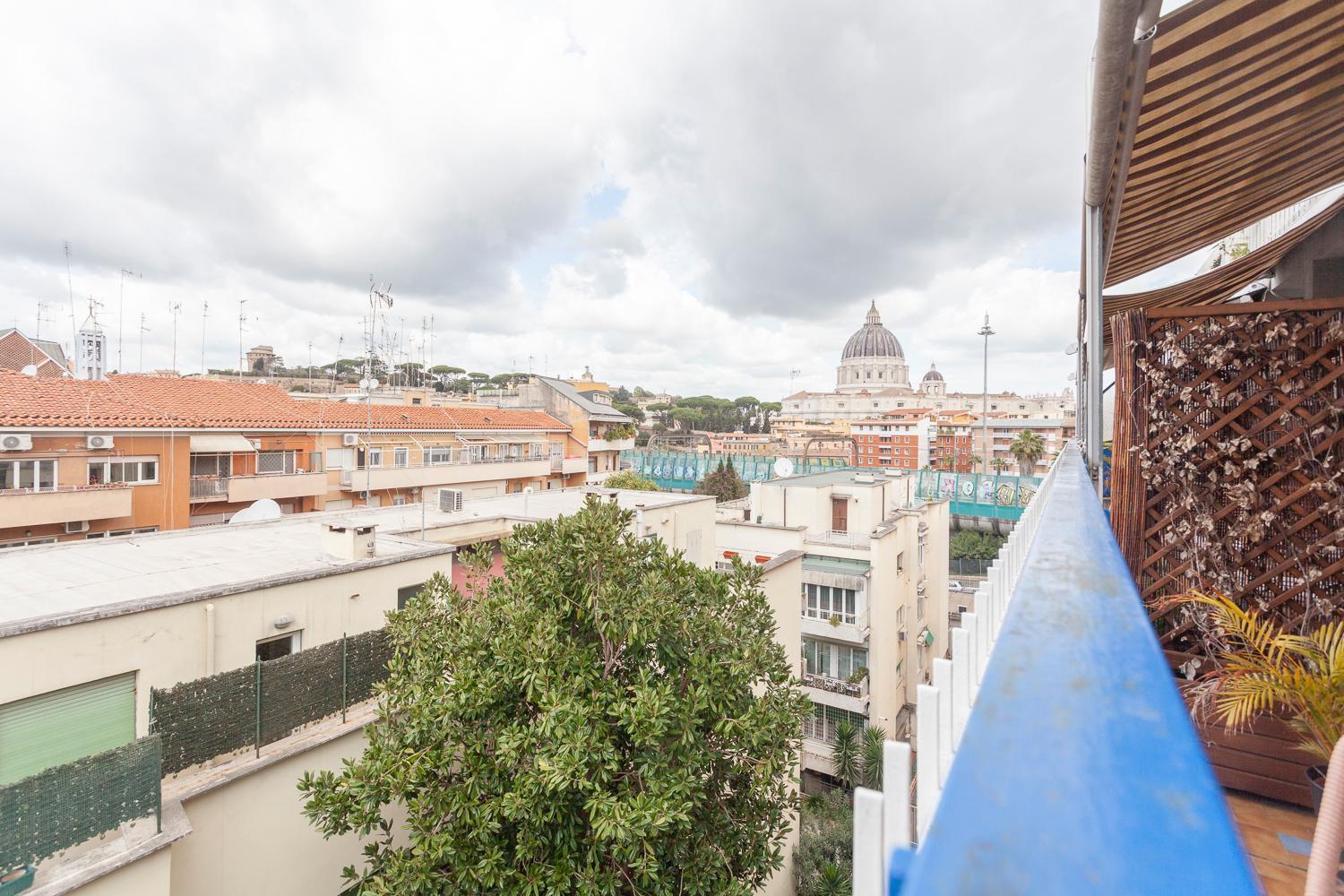 Le Terrazze Del Duca San Pietro Guesthouse Рим Екстериор снимка
